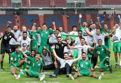 كيف يعبر المنتخب السعودي من مجموعة "تكسير العظام"؟