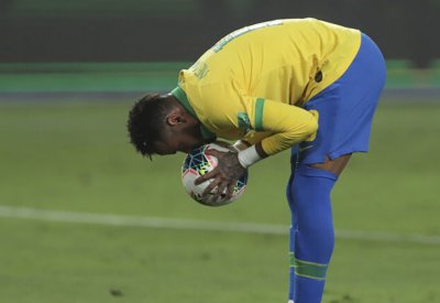 مدرب البرازيل يأمل في تحرير نيمار للمشاركة مع المنتخب الأولمبي