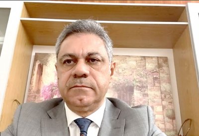 تدريب ضباط لحفظ أمن المسافرين والطائرات