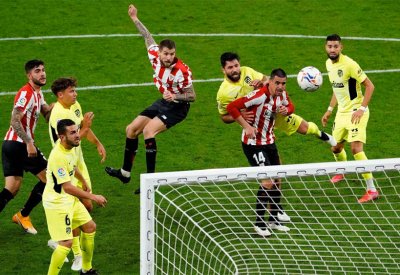 أتليتيكو مدريد يخسر أمام بيلباو في انتكاسة لآماله في اللقب