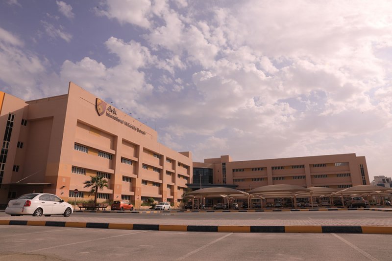 جامعة AMA تقيم فعالية افتراضية خيرية رمضانية
