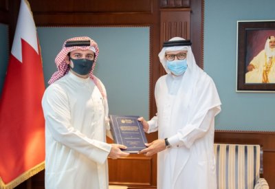 وزير الخارجية يستقبل الدكتور إسماعيل ناجي الأمين