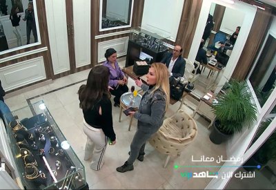نور اللبنانية تنفرد بنجمة الجماهير في سرقة مجوهرات خمس نجوم