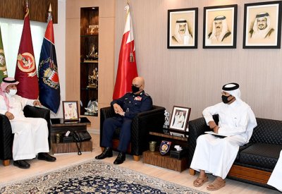 رئيس الأمن العام يستقبل مدير مكتب اتصال المديرية العامة لمكافحة المخدرات