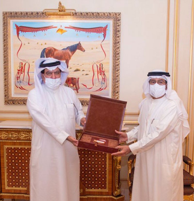 سمو نائب رئيس مجلس الوزراء يستقبل الكاتب الصحافي جمال الياقوت