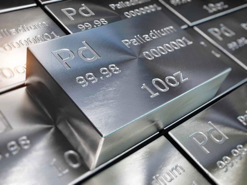 البلاديوم يتجاوز 3000 دولار لأول مرة