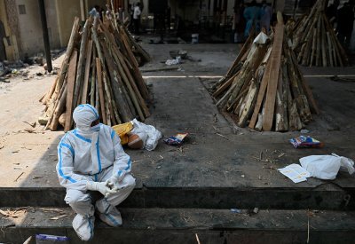 لاحتواء تفاقم الوباء.. العاصمة الهندية تمدد الإغلاق