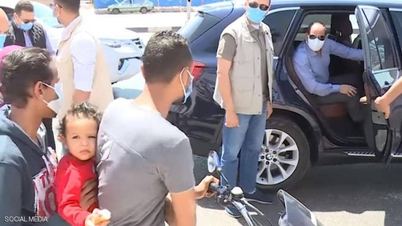 بعد لقاء الصدفة مع السيسي.. عامل الديلفري يتلقى "مفاجأة"
