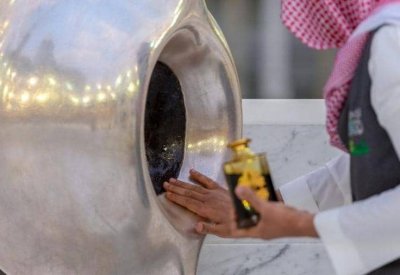 بالصور: الحجر الأسود.. صور لم تشاهدها من قبل