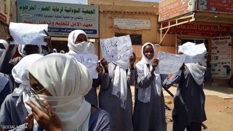 السودان.. معاناة مستمرة لأصحاب الهمم.. وعقبات تعيق الإدماج