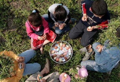 "شم النسيم".. حكاية العيد الأقدم الذي اجتمع عليه كل المصريين