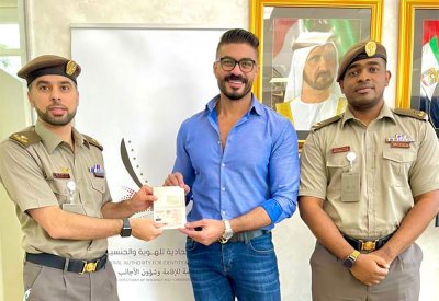 الإمارات تُعطي خالد سليم الإقامة الذهبية