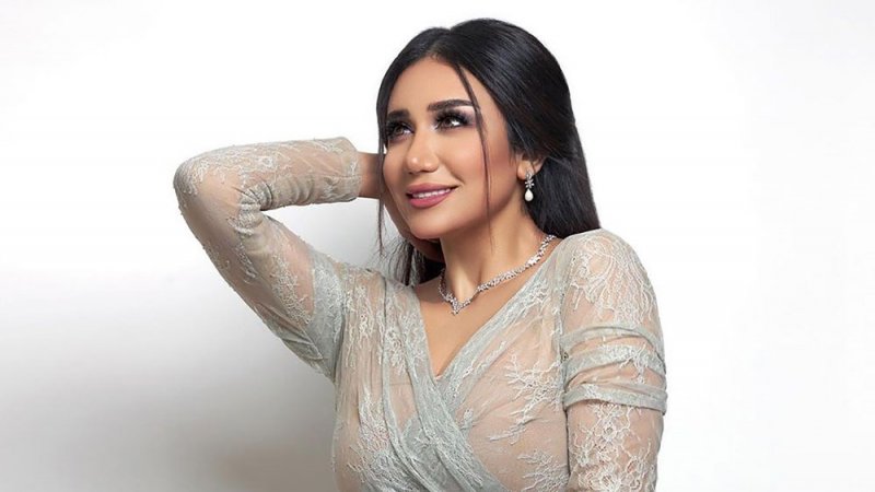 حنان رضا: تجرأت وخضعت لعملية تجميل!