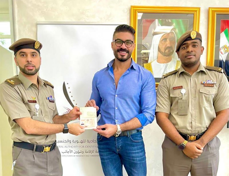 الإمارات تُعطي خالد سليم الإقامة الذهبية