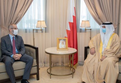 مساعد وزير الخارجية يستقبل المنسق المقيم بالإنابة لأنشطة الأمم المتحدة لدى مملكة البحرين