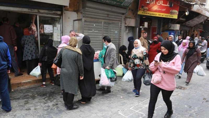 لبنان يحتجز بواخر للطاقة في إطار شبهات فساد