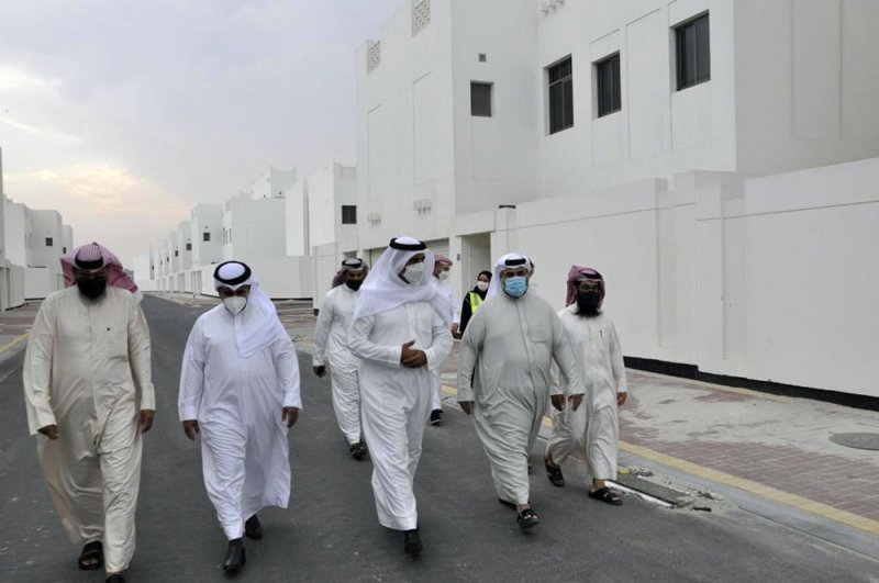 وزير الإسكان يتفقد المشروع بمعية الأنصاري ويؤكد: 99% نسبة الإنجاز بمشروع البحير الإسكاني
