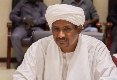 حميدتي: أصبحنا نتسول من العالم وبلادنا ملأى بالخيرات!