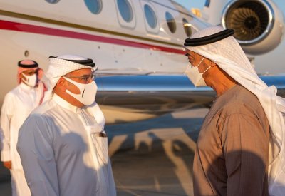 سمو ولي العهد رئيس مجلس الوزراء يصل إلى دولة الإمارات العربية المتحدة