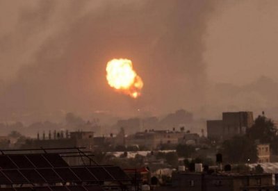 130 غارة إسرائيلية على غزة.. سقوط قتلى وجرحى بينهم أطفال