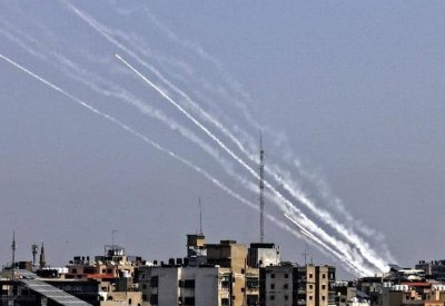 "زخات صاروخية" من غزة على أسدود وعسقلان