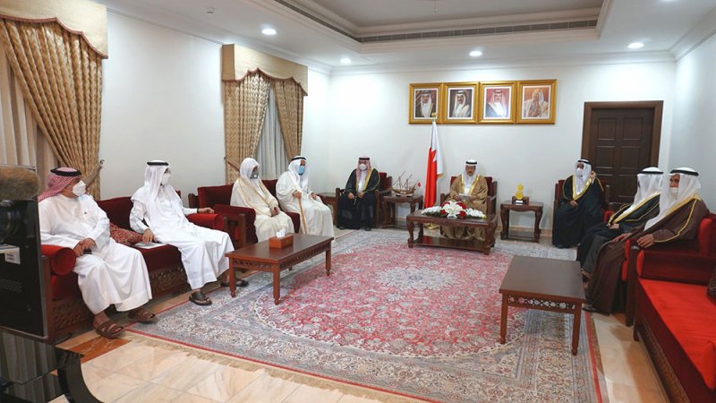الخميس أول أيام عيد الفطر المبارك