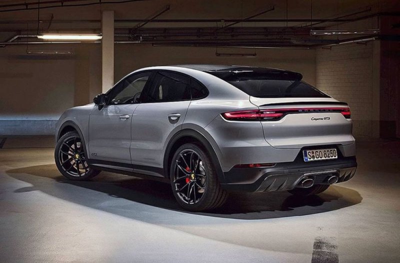 بورشة كايين GTS 2021 وكوبيه GTS بقوة 453 حصان