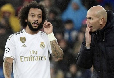 أزمة في مدريد.. زيدان يبعد مارسيلو عن الفريق بعد "الصدام"