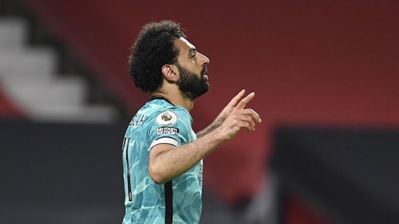 صلاح يشعل المنافسة على لقب هداف الدوري الإنجليزي بهدف "القرن"