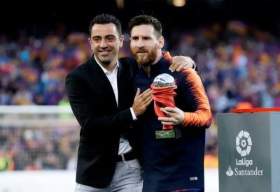 برشلونة يفاوض تشافي لخلافة كومان الموسم المقبل