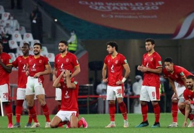 بعد "الفضيحة".. تحرك من الأهلي ضد حكم مباراة صن داونز