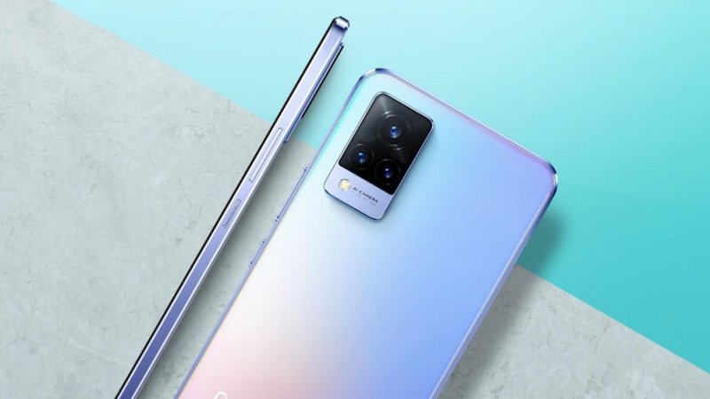 vivo V21 تنطلق رسمياً بمستشعر سيلفي بدقة 44 ميجا بيكسل