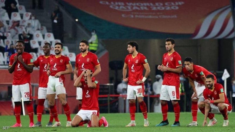 بعد "الفضيحة".. تحرك من الأهلي ضد حكم مباراة صن داونز
