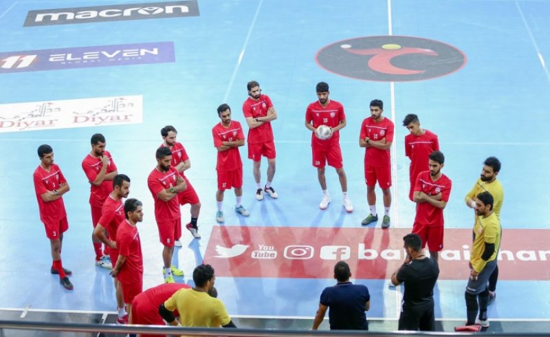 للمشاركة في كأس العرب 2021 .. منتخب كرة الصالات يغادر إلى القاهرة