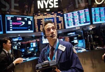 مؤشرات الأسهم الأمريكية تغلق على انخفاض