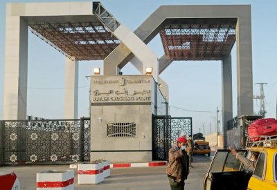 القاهرة تطالب إسرائيل بعدم رفع وتيرة عملياتها العسكرية