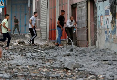 عائلات قادة فصائل غزة تتجه إلى مصر..عقب ضربات إسرائيلية