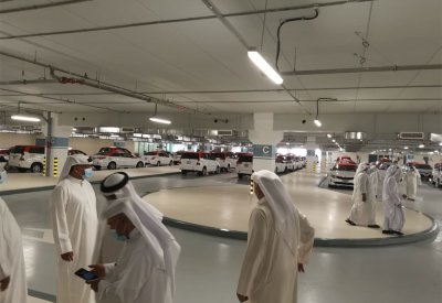 بالصور: شكوى من بعد أماكن طلب التاكسي 500 متر في المطار الجديد