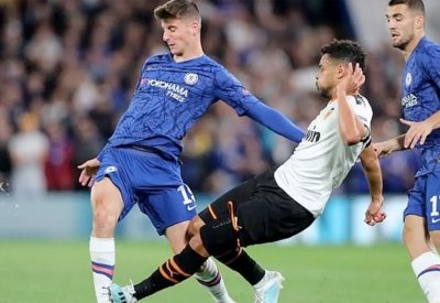 ماونت لاعب الموسم في تشيلسي