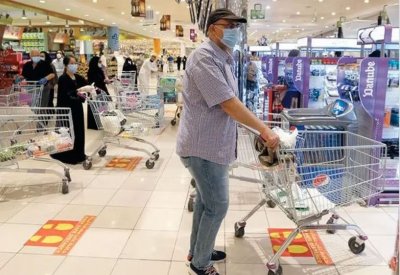 السعودية: اللقاح شرط دخول المنشآت التجارية والترفيهية بداية أغسطس