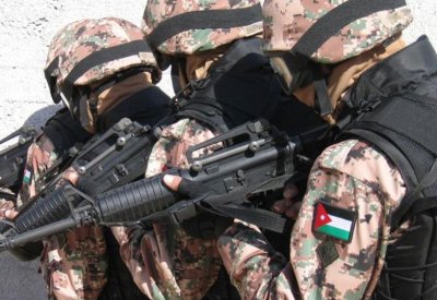 الأردن يحبط عملية تهريب مخدرات على حدود سوريا.. ومقتل 3