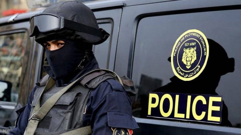 مصر.. لماذا ألقي القبض على "صاحب الـ150 مليون جنيه"؟