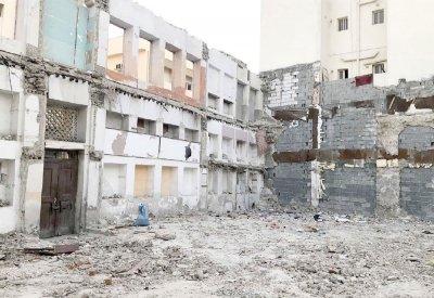 مبنى بالمنامة انهار قبل 5 أيام.. وانتبهوا للثاني بشارع خلف العصفور