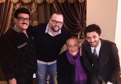 محمود عبد العزيز وسمير غانم في صورة من زمن الضحكة الحلوة