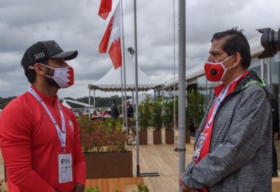 ناصر بن حمد يشيد بفوز الإمارات بلقب بطولة العالم للقدرة بإيطاليا