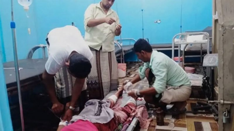 بالفيديو: مقتل امرأتين بانفجار لغم حوثي في الحديدة