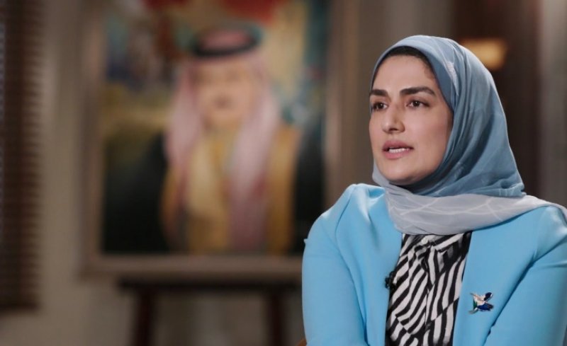 هالة الأنصاري لـ "تلفزيون أبوظبي": دعم جلالة الملك جعل البحرين مركزًا للخبرة النوعية في قضايا المرأة