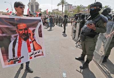 11 جريحاً في صدامات خلال تظاهرات في بغداد