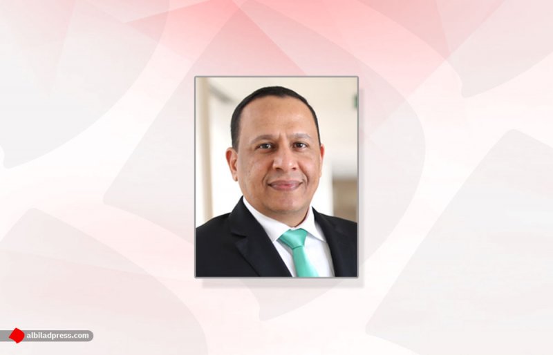 عميد كلية الدراسات العليا بجامعة الخليج العربي يفوز بالمركز الأول بجائزة خليفة التربوية