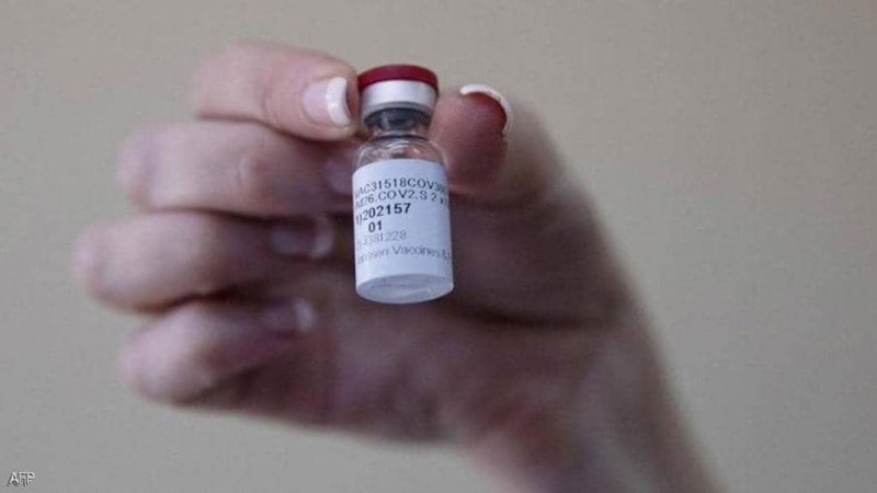 بريطانيا ترخص لقاح جونسون آند جونسون